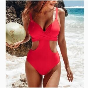 Cupshe Size Medium Red Cutout One Piece Swimsuit